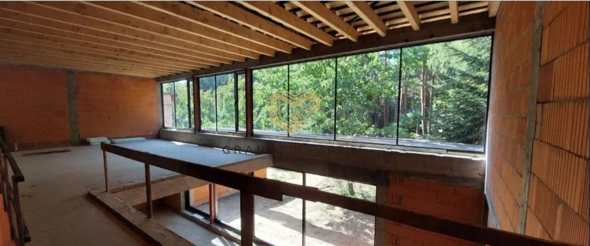 dom wolnostojący, 6 pokoi Konstancin-Jeziorna, ul. Wiejska. Zdjęcie 2