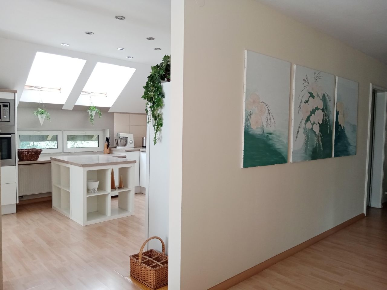 dom wolnostojący, 8 pokoi Adamów-Parcel. Zdjęcie 7