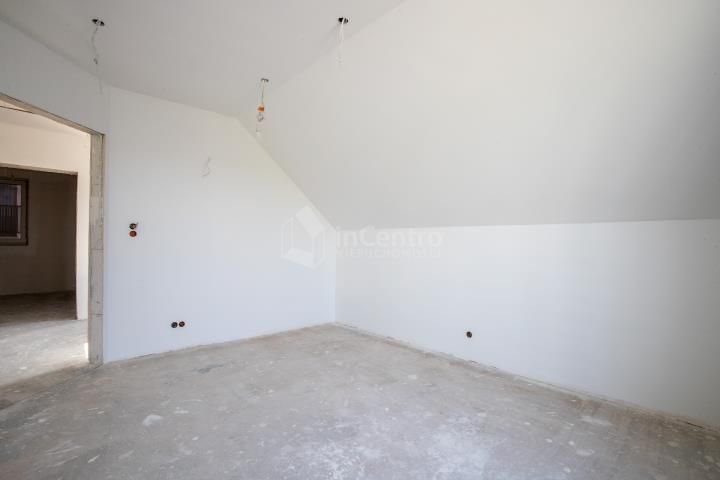 dom wolnostojący, 5 pokoi Nowy Targ, ul. Miodowa. Zdjęcie 10