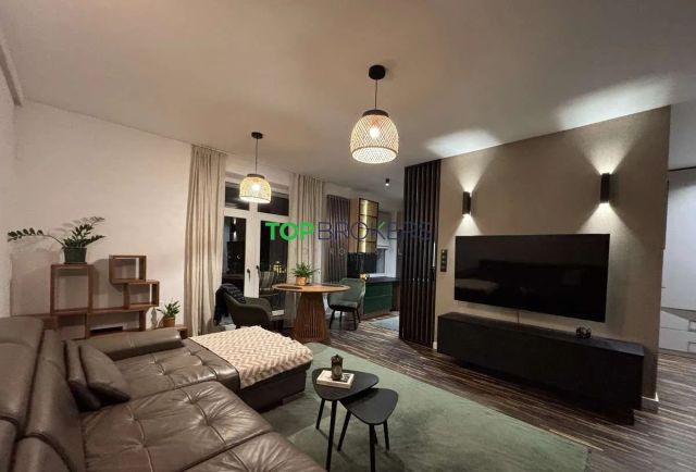 Mieszkanie 2-pokojowe Warszawa Żoliborz, ul. Adama Mickiewicza. Zdjęcie 1