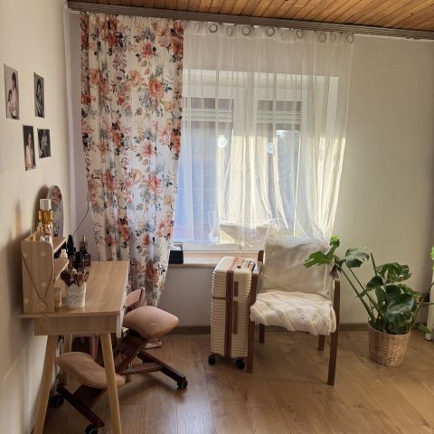 dom wolnostojący, 7 pokoi Jelenia Góra, ul. Adama Mickiewicza. Zdjęcie 16