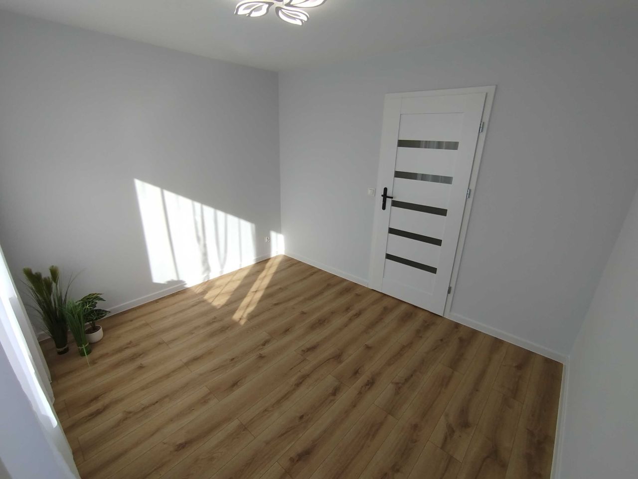 Mieszkanie 3-pokojowe Jędrzejów, ul. Batalionów Chłopskich. Zdjęcie 1