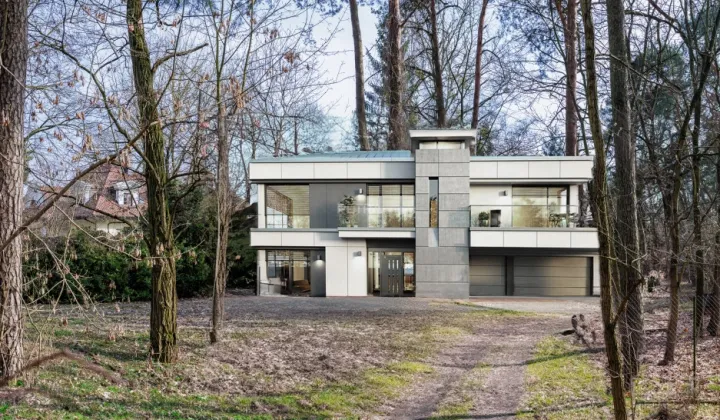 dom wolnostojący, 6 pokoi Konstancin-Jeziorna, ul. Długa