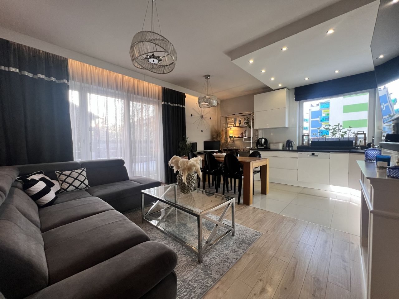 Mieszkanie 3-pokojowe Szczecin Gumieńce, ul. Polskich Marynarzy. Zdjęcie 1