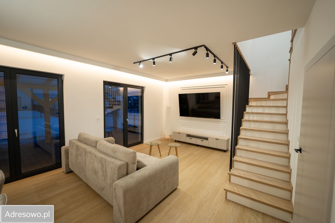 dom szeregowy, 5 pokoi Stara Wieś. Zdjęcie 15