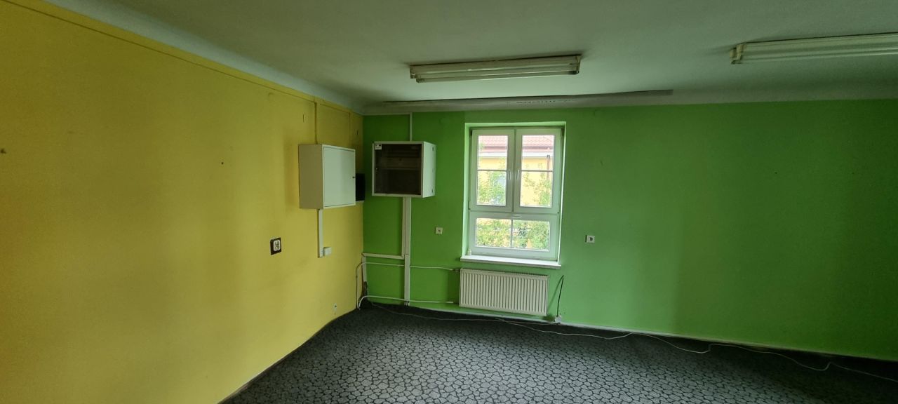 Lokal Ostrowiec Świętokrzyski Centrum, ul. Adama Wardyńskiego. Zdjęcie 26