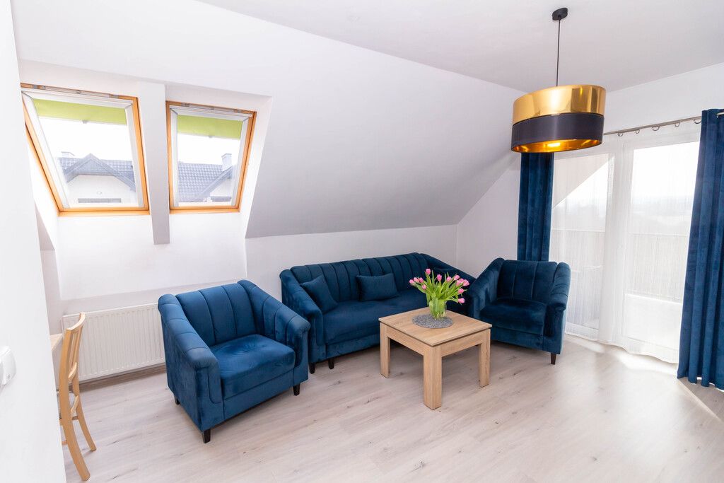 Mieszkanie 4-pokojowe Ostrowiec Świętokrzyski, ul. Denkowska. Zdjęcie 2