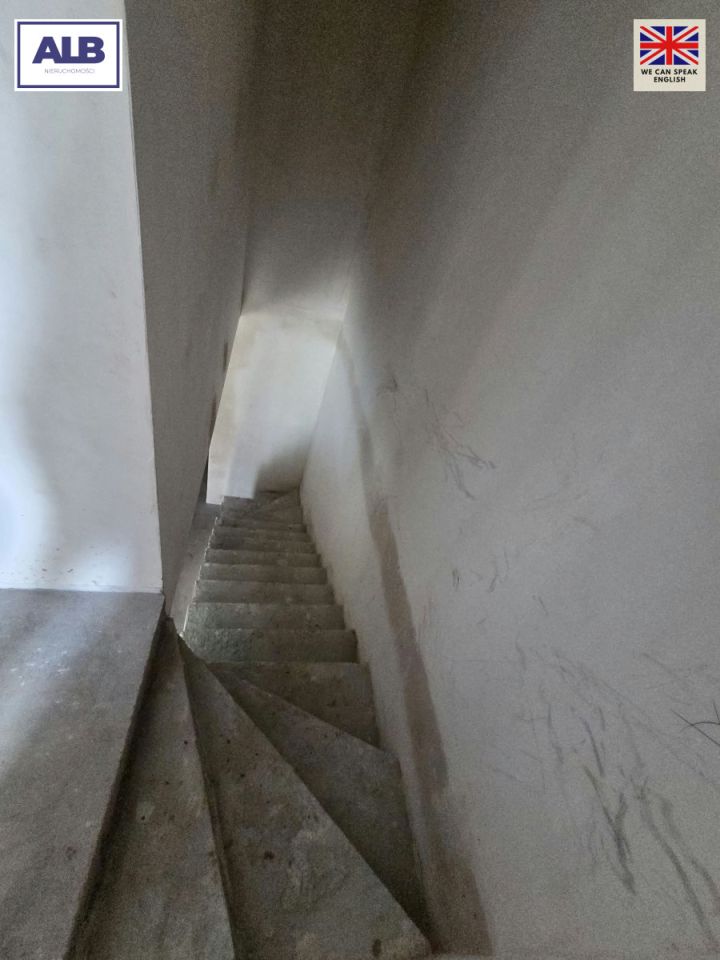 dom szeregowy, 4 pokoje Banino. Zdjęcie 9