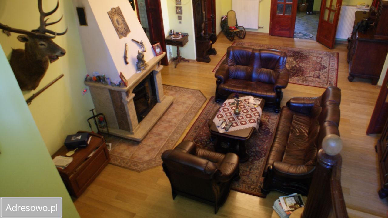 dworek Suchoręcz. Zdjęcie 9