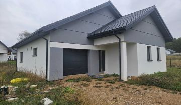 dom wolnostojący, 3 pokoje Brzeziny