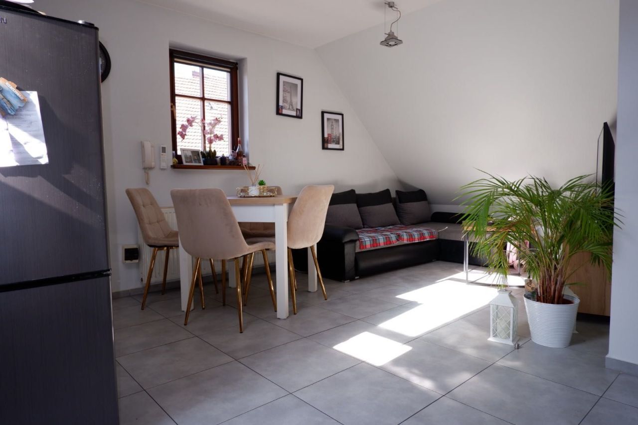 kamienica Rawicz, ul. 3 Maja. Zdjęcie 6