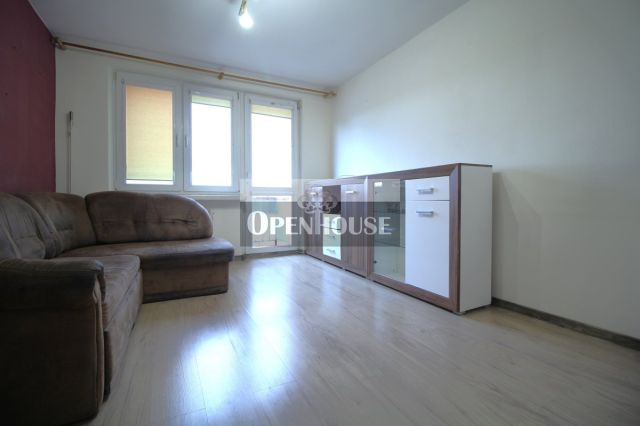 Mieszkanie 4-pokojowe Głogów, ul. Obrońców Pokoju. Zdjęcie 2