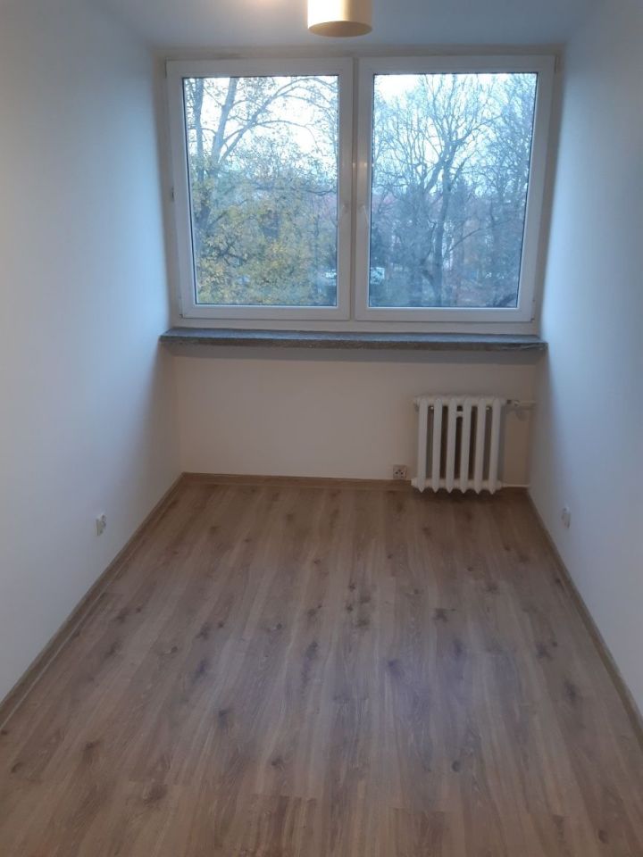 Mieszkanie 3-pokojowe Lubań, ul. Kazimierza Wielkiego. Zdjęcie 4