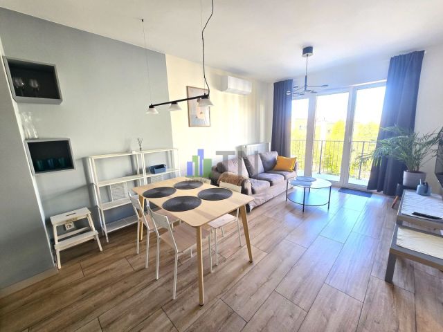 Mieszkanie 2-pokojowe Czernica. Zdjęcie 1