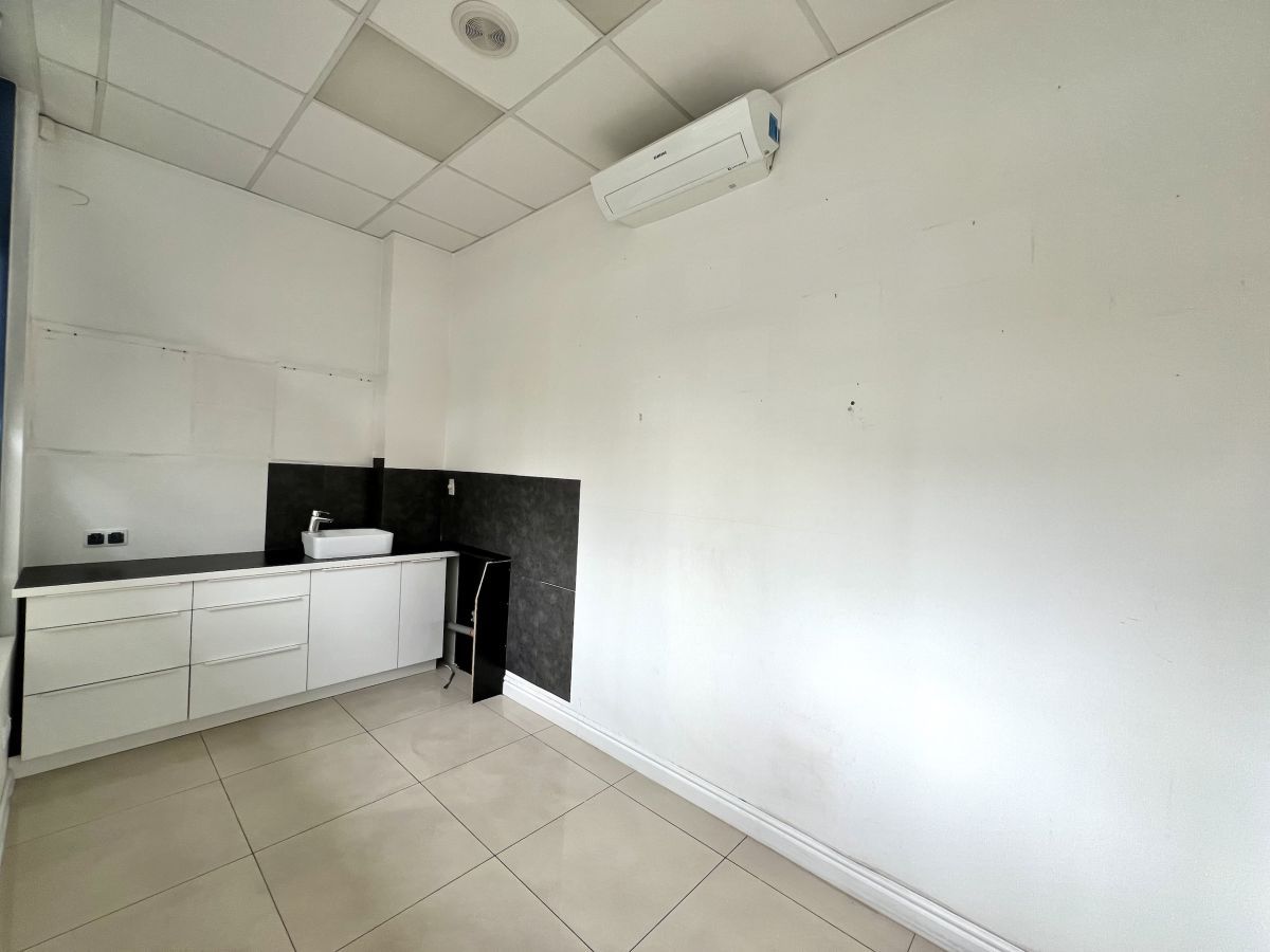 Lokal Warszawa Wola, ul. Żytnia. Zdjęcie 9