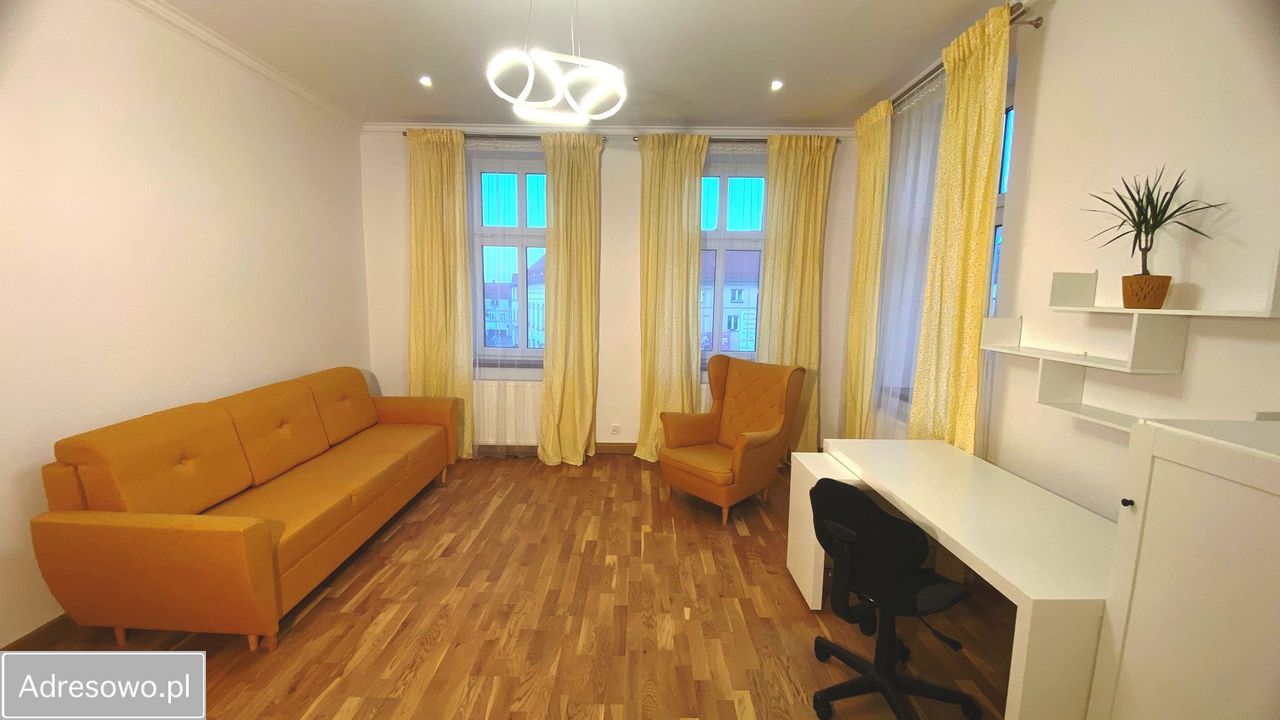 Mieszkanie 4-pokojowe Świebodzice. Zdjęcie 2