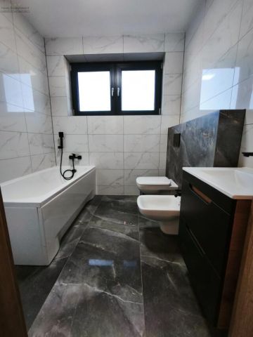 bliźniak, 4 pokoje Pyskowice, ul. Platanowa. Zdjęcie 15