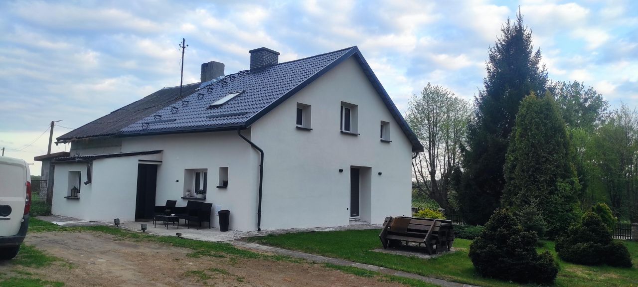 bliźniak, 4 pokoje Lubajny. Zdjęcie 8
