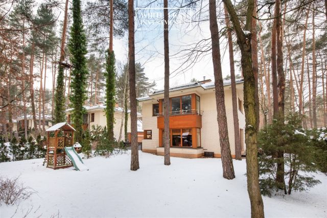 bliźniak, 6 pokoi Magdalenka. Zdjęcie 17