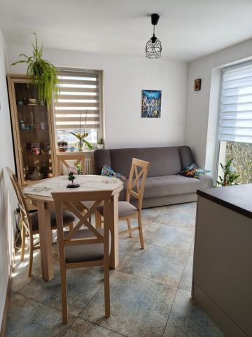 Mieszkanie 4-pokojowe Toruń, ul. Henryka Strobanda. Zdjęcie 1