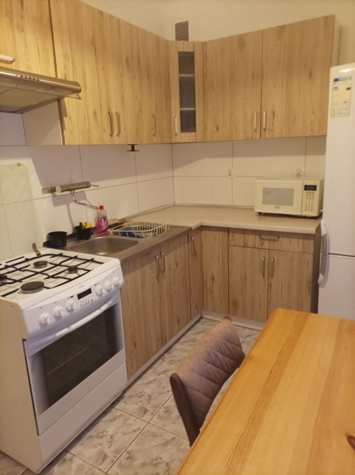 Mieszkanie 1-pokojowe Brzeg Centrum. Zdjęcie 2