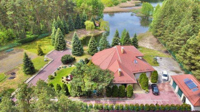 dom wolnostojący, 5 pokoi Chróścice. Zdjęcie 4