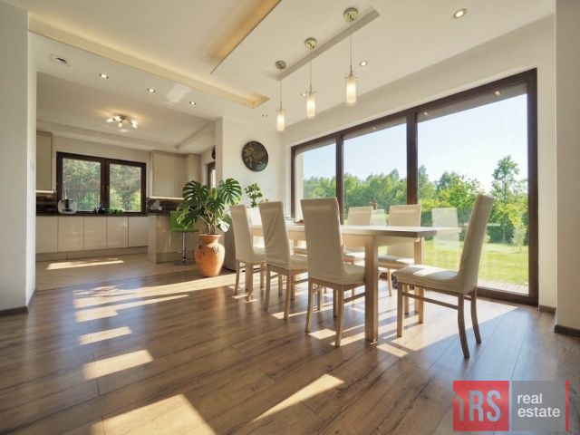 dom wolnostojący, 10 pokoi Dychów. Zdjęcie 8