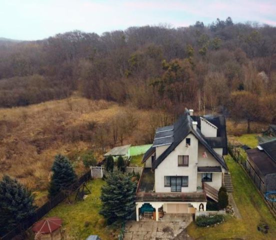 dom wolnostojący, 6 pokoi Nowe Pole. Zdjęcie 1