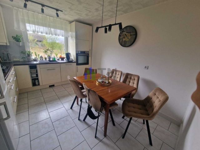 dom wolnostojący, 5 pokoi Kiełczów. Zdjęcie 15