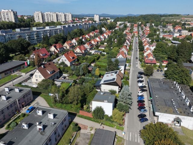 dom wolnostojący, 5 pokoi Kłodzko, ul. Wolności. Zdjęcie 1
