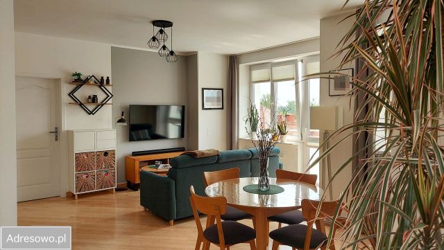 Mieszkanie 3-pokojowe Warszawa Włochy, ul. Lechicka. Zdjęcie 1