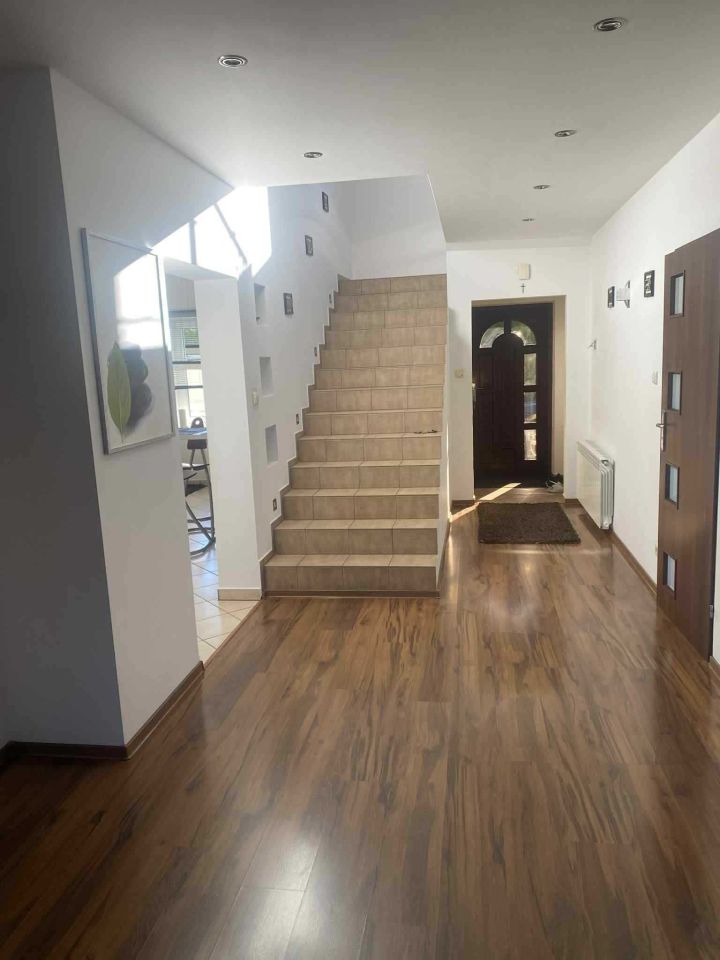 dom wolnostojący, 6 pokoi Jarosławiec. Zdjęcie 7