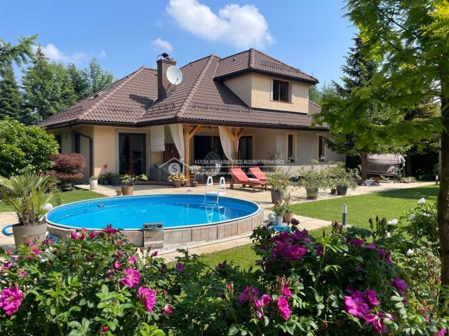 dom wolnostojący, 5 pokoi Jaworze. Zdjęcie 1