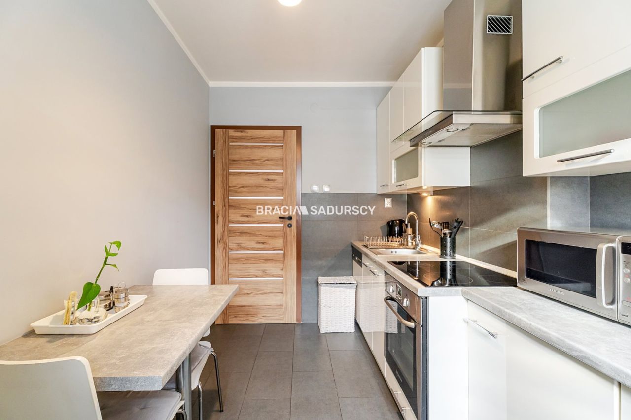 Mieszkanie 2-pokojowe Kraków, ul. Podłęska. Zdjęcie 4