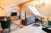 Nieruchomość komercyjna Bądzów. Zdjęcie 2