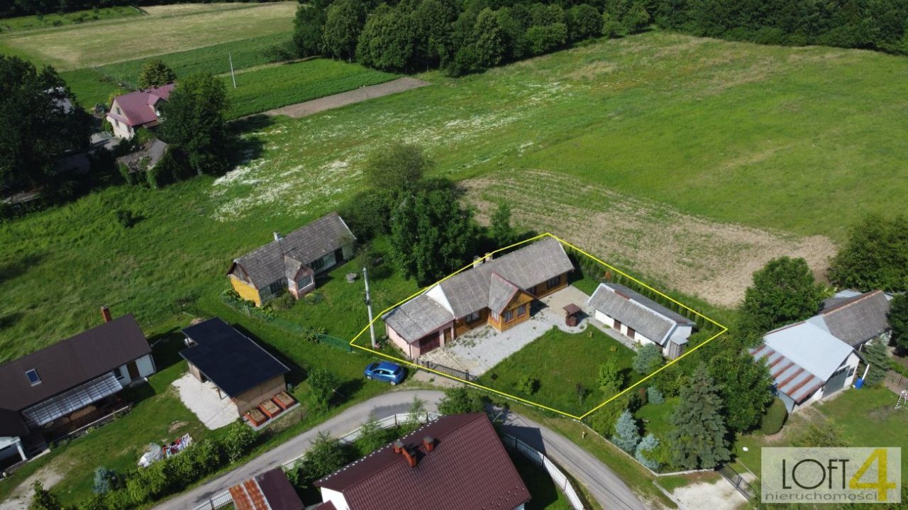 dom wolnostojący, 4 pokoje Borzęcin
