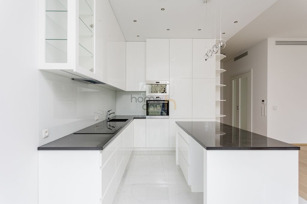 Mieszkanie 4-pokojowe Warszawa Mokotów, park Morskie Oko. Zdjęcie 4