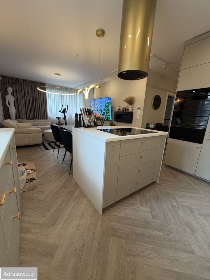 Mieszkanie 3-pokojowe Ząbki, ul. Christiana Andersena. Zdjęcie 2