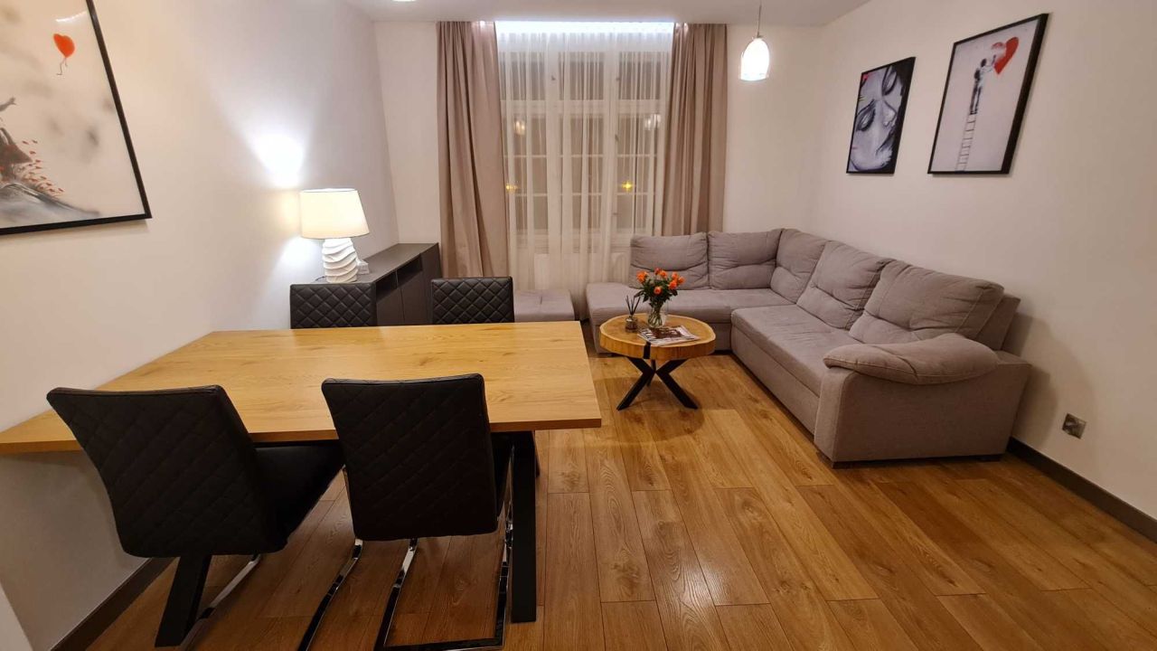 Mieszkanie 3-pokojowe Jelenia Góra Centrum, ul. Osiedle Robotnicze