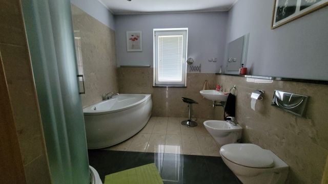 dom wolnostojący, 4 pokoje Kutno Łąkoszyn, ul. Powstania Styczniowego. Zdjęcie 6