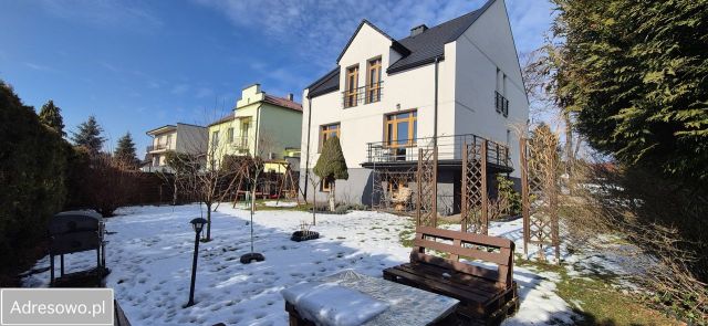 dom wolnostojący, 5 pokoi Wieliczka. Zdjęcie 1