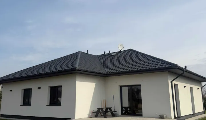dom wolnostojący, 5 pokoi Baranów, Brylant
