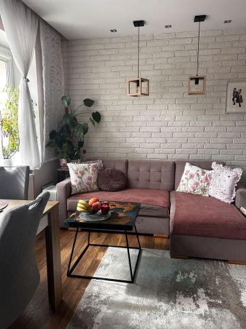 Mieszkanie 3-pokojowe Wałbrzych Śródmieście. Zdjęcie 1