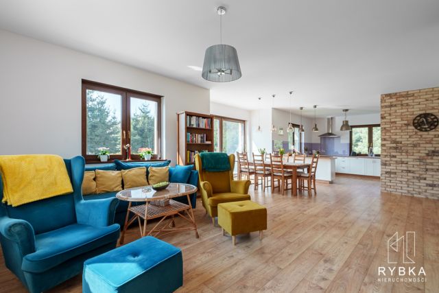 dom wolnostojący, 5 pokoi Lubonieczek. Zdjęcie 3