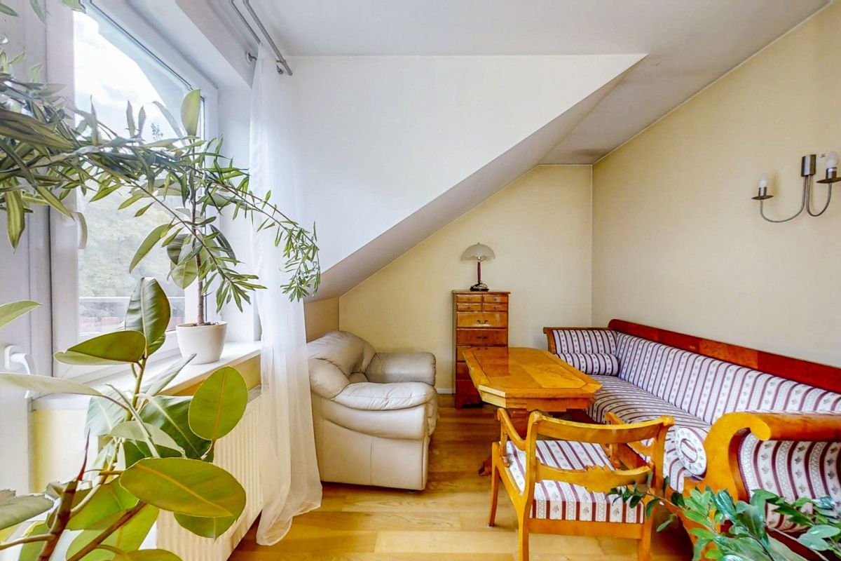 bliźniak, 4 pokoje Wiśniowa Góra. Zdjęcie 9