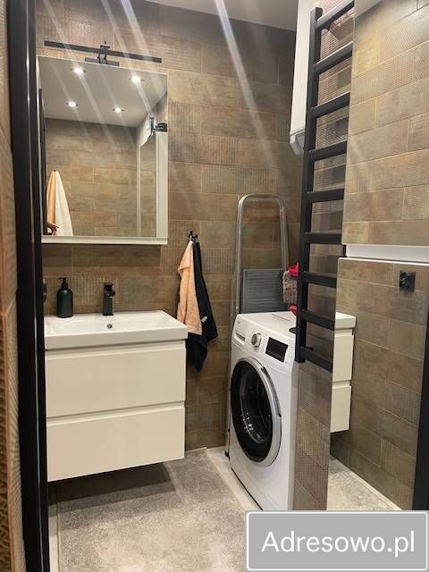 Mieszkanie 3-pokojowe Ryboły. Zdjęcie 10