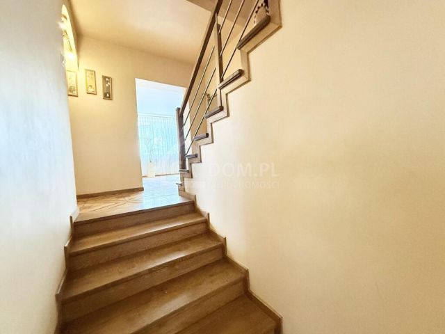 dom wolnostojący, 8 pokoi Kielce Barwinek. Zdjęcie 8