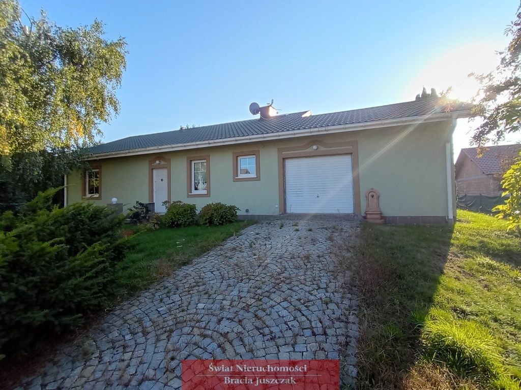 dom wolnostojący, 3 pokoje Stanowice. Zdjęcie 3