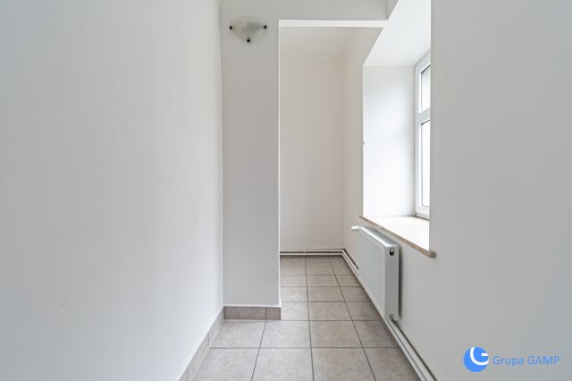 Biuro Kraków Półwsie Zwierzynieckie, ul. Władysława Syrokomli. Zdjęcie 8