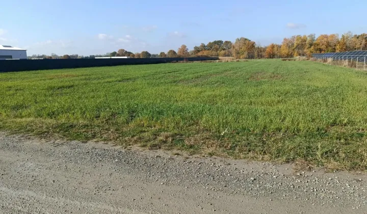 Działka inwestycyjna Straszęcin